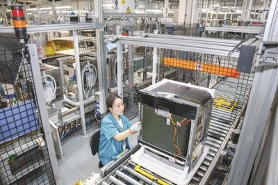 数智赋能 办公设备产业升级，打造“智造”新高地